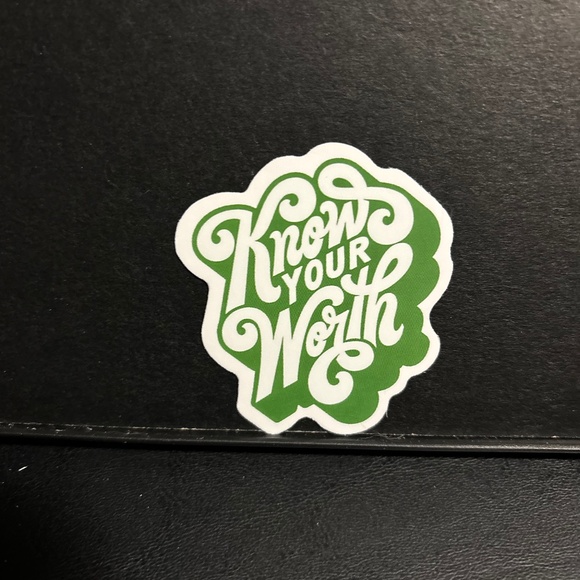 KNOW YOUR WORTH QUOTE STICKER - Picture 1 of 1